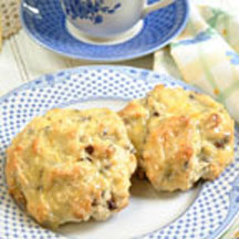 Donna's Heavenly Orange Chip Scones