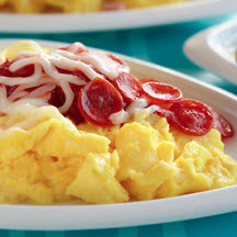 Pizza-Topped Scrambled Eggs