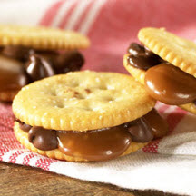 Caramel and Chocolate Cracker Treats