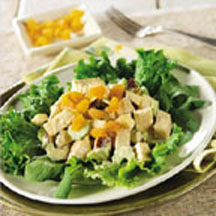 salad turkey apple curried cooksrecipes chunks served creamy tossed curry celery sauce bed