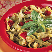 Fettuccine with Sundried Tomato-Pesto Sauce