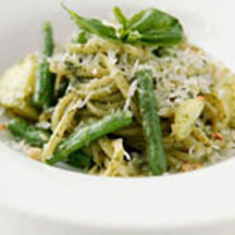 Pesto Linguine with Green Beans & Artichoke Hearts