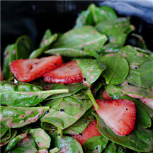 Strawberry Spinach Salad with Strawberry Dressing