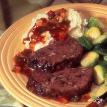 Mushroom Meatloaf with Pepper-Thyme Gravy