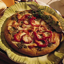 Provolone Pizza with Chicken and Pesto