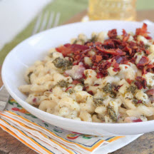 Bacon Pesto Mac and Cheese