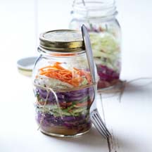 Apple-Infused Coleslaw in a Jar